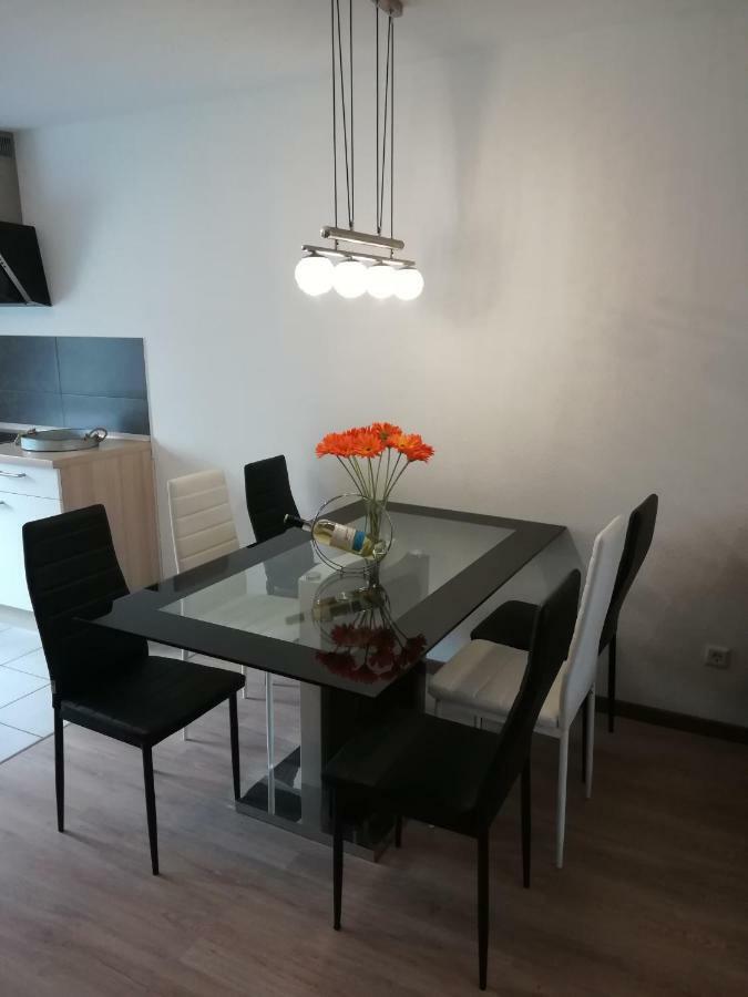 Ferienwohnung Am Reinhardswald - Eichenlaub - Mit Sauna Trendelburg Ngoại thất bức ảnh
