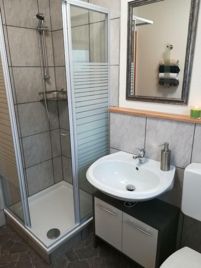 Ferienwohnung Am Reinhardswald - Eichenlaub - Mit Sauna Trendelburg Ngoại thất bức ảnh